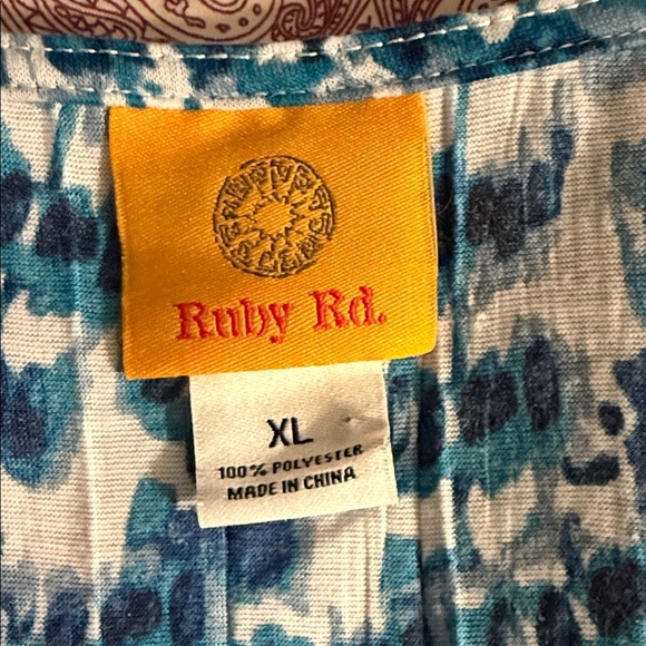 Ruby Rd. Blue Patterned Tank Top​ - Picture 2 of 3